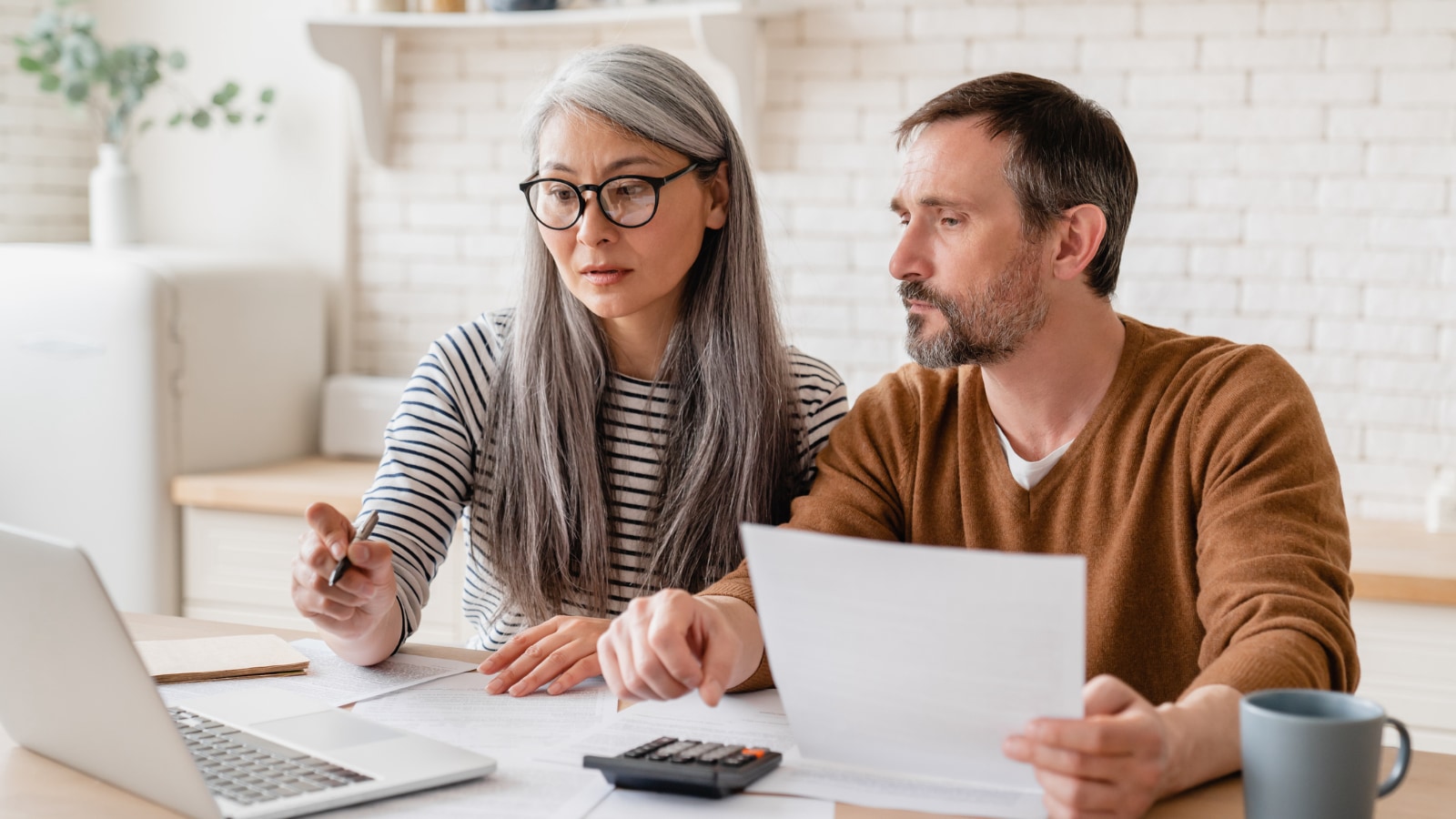 April 22 blog Couple looking at life insurance options.